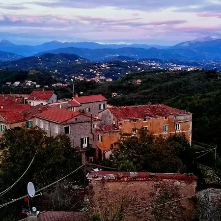 Corte Paganini Ricco del Golfo di Spezia